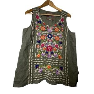 Johnny Was Embroidered 100% Linen Olive Green Sleeveless Blouse